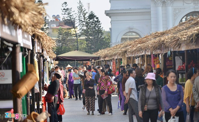 Hội chợ hàng tiêu dùng & Đặc sản vùng miền